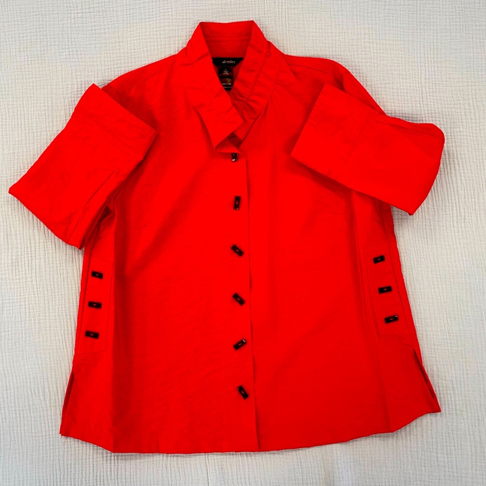 Ali Miles Red Textured Tunic Top 3/4 Sleeve Button Detail NWT